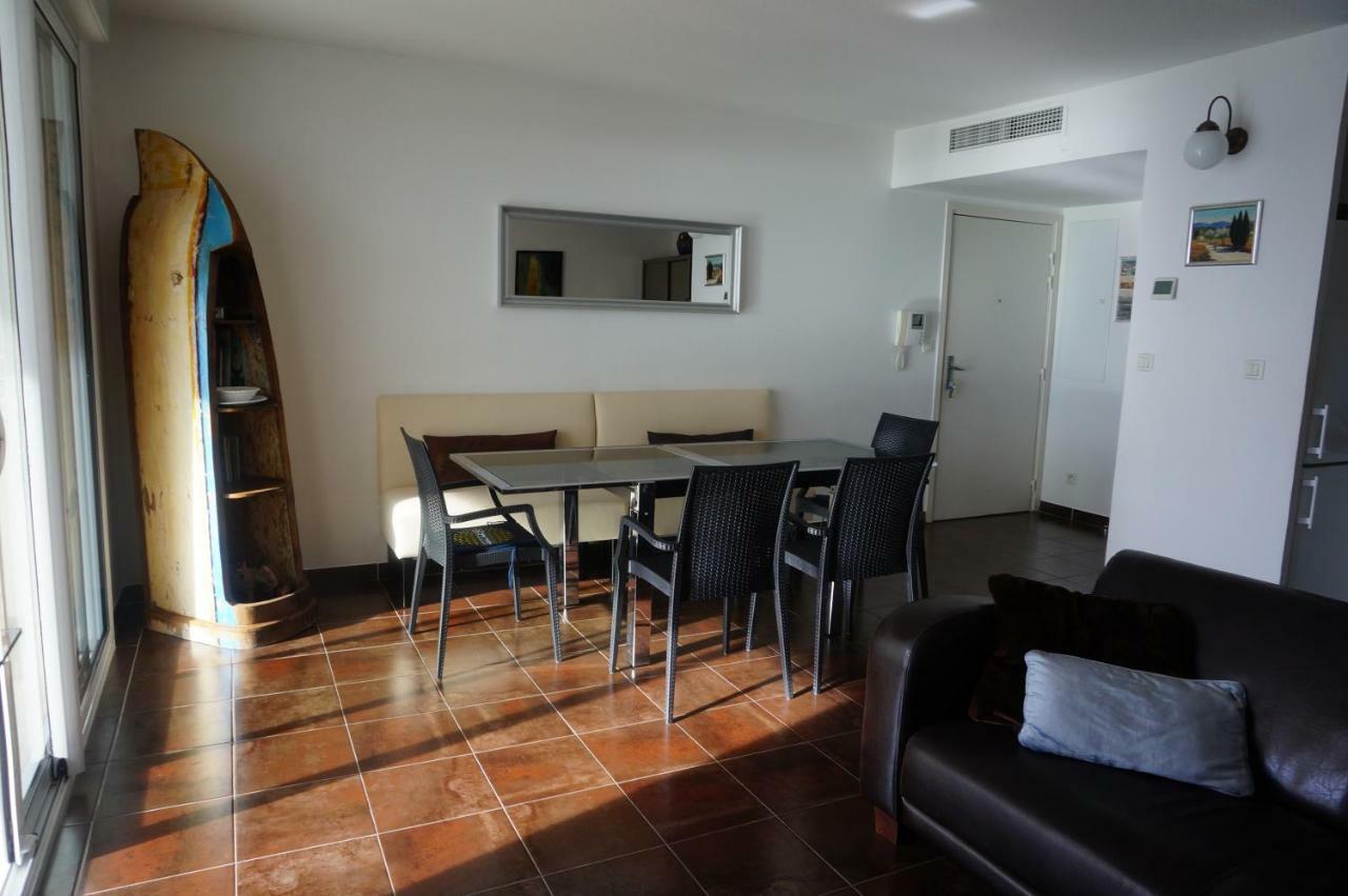 Port Mezua Apartment เมซ ภายนอก รูปภาพ